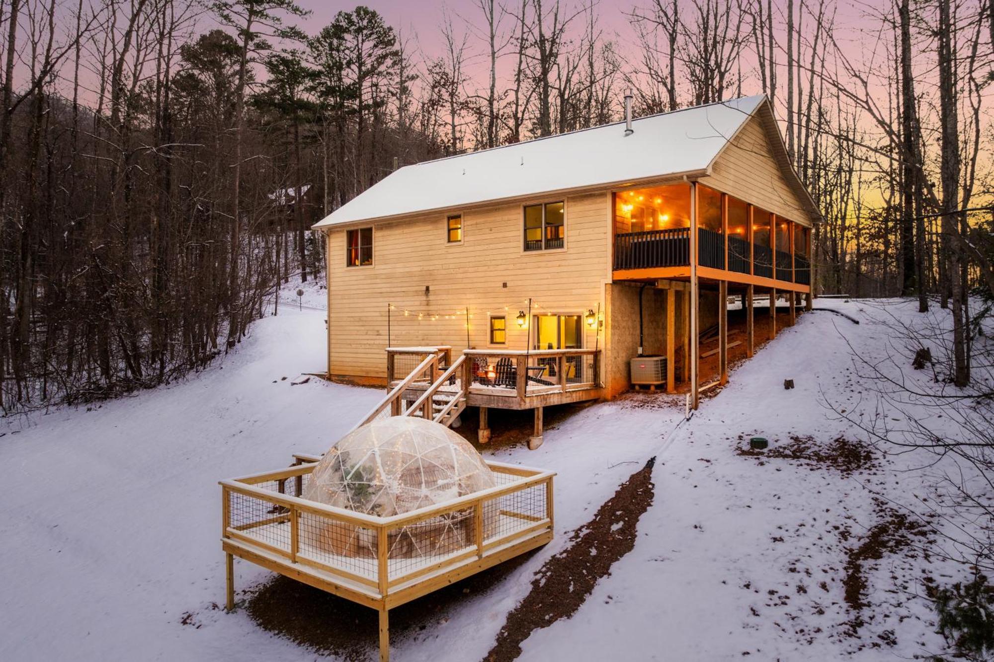 The Moondance Cabin By Lightfoot Stays Vacation Rentals 세비어빌 외부 사진