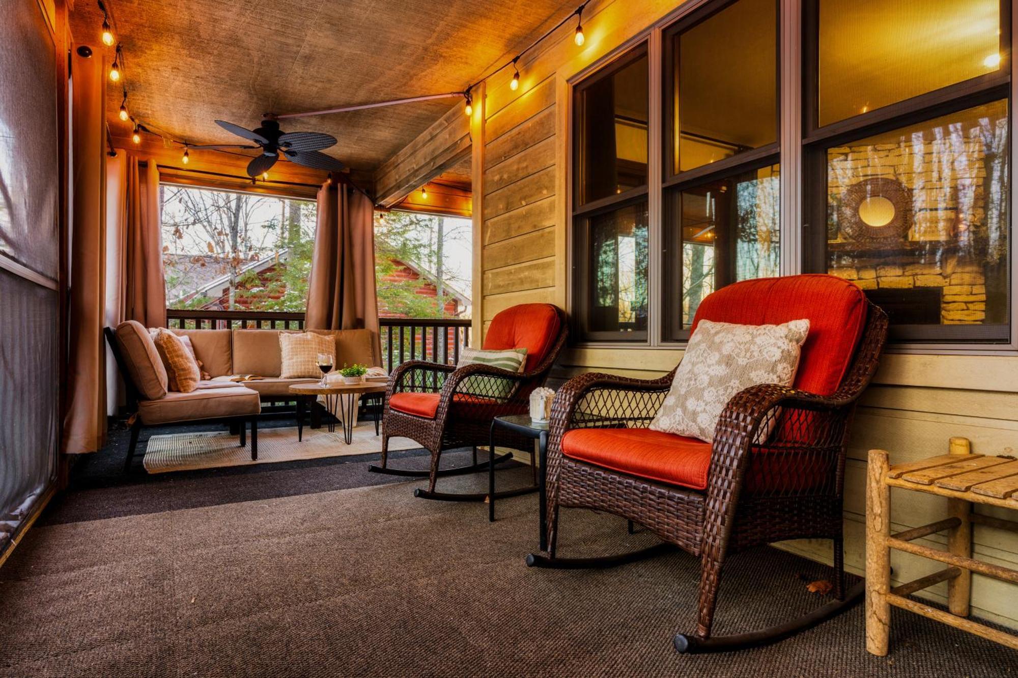 The Moondance Cabin By Lightfoot Stays Vacation Rentals 세비어빌 외부 사진