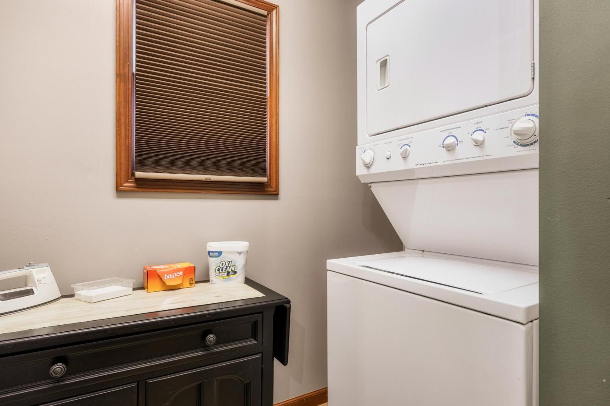 The Moondance Cabin By Lightfoot Stays Vacation Rentals 세비어빌 외부 사진