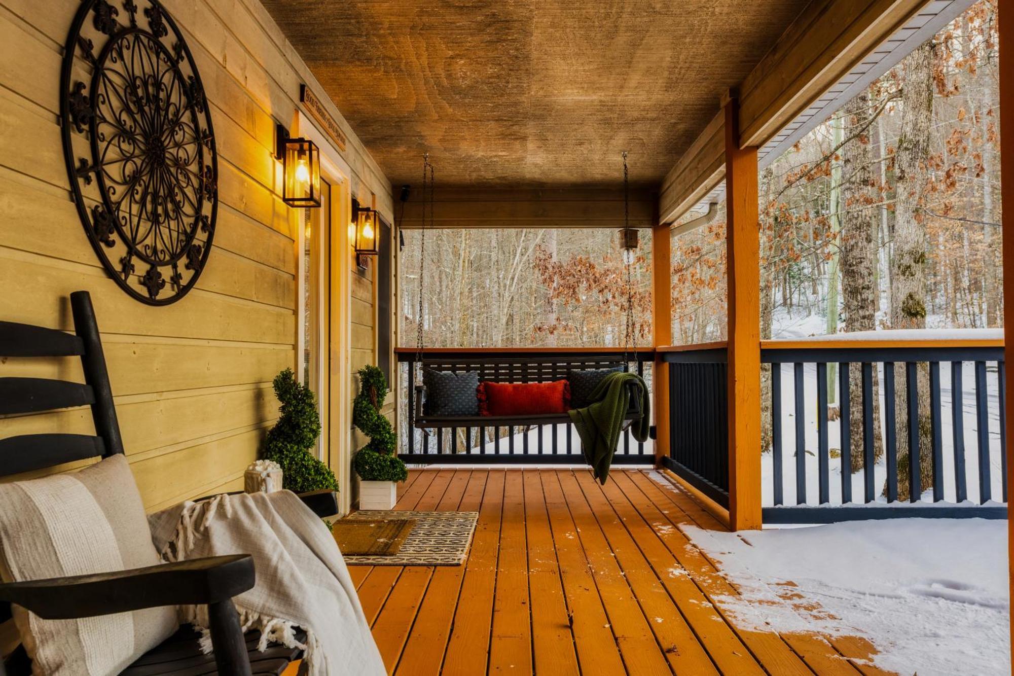 The Moondance Cabin By Lightfoot Stays Vacation Rentals 세비어빌 외부 사진